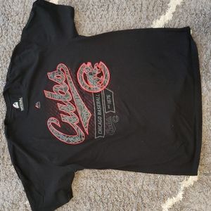 Men's Chicago Cubs XL shirt.